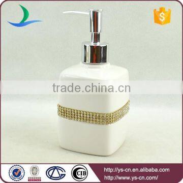 Ceramic Hotel Bathroom Sanitary Items With Golden Rhinestone photo-2