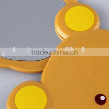 Cartoon Bear Shaped Printed Plastic Sliding Cover Mirror photo-3