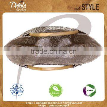 Jute Gift Bag With Round Handle for Weekend - Overall Print Shopping Tote - Cane Handle Bags photo-4