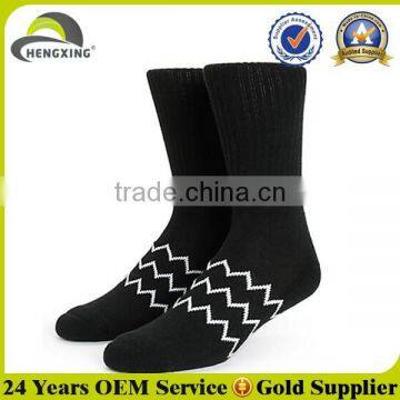 Black custom man knitting sport sock