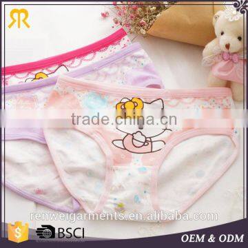 Beautiful cartoon design breathable cotton preteen girls underwear kids