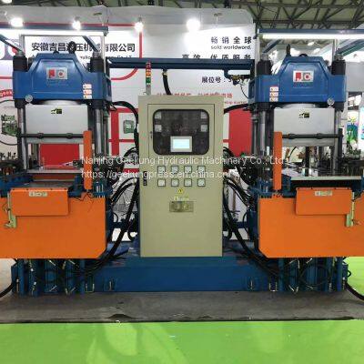 Rubber Vulcanizing Machine wit Vacuum System