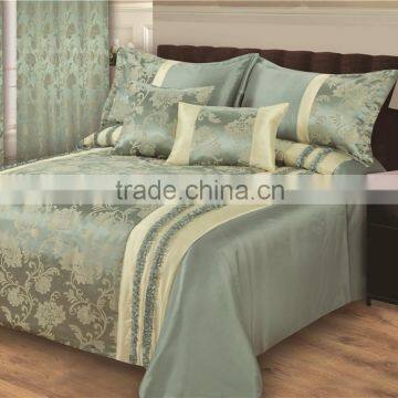 Black Quilted Patched Jacquard Comforter photo-5