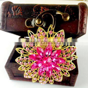 Beautiful Flower Crystal Strass Brooch Pin, Rose Colour Flower Rhinestone Strass Brooch for Party Invitation photo-1