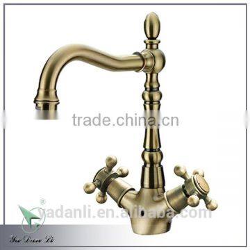 Double handles swan faucet M182B