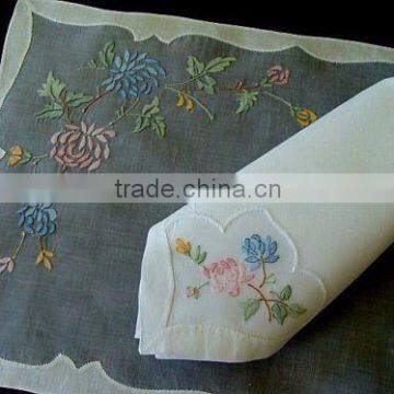 Individual Napkin, Cotton, with Nice Hand Embroidered Pattern