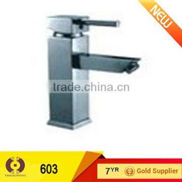 Simple Basin Faucet/Kitchen Facet/Water Tap(603)