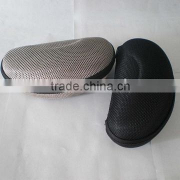 SUNGLASSES CASE