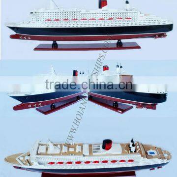 RMS QUEEN MARY 2 CRUISE BOAT, HIGH CLASS MODEL FROM VIETNAM - HANDICRAFT PRODUCT