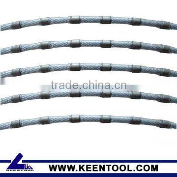Diamond endless cable for granite and marble block squaring