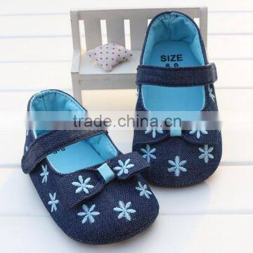 Wholesale baby soft sole denim cloth dress shoes