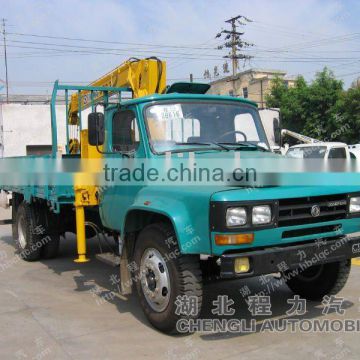 Dongfeng 4*2 jib crane truck for sale