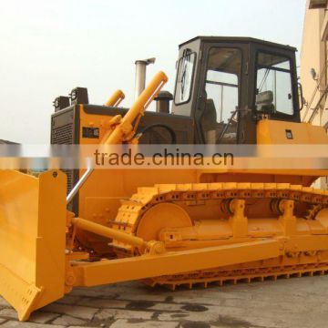 135 HP crawler bulldozer