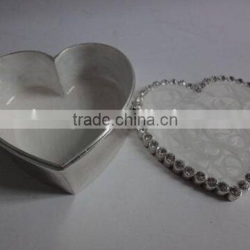 Heart Shaped Enamel Jewelled Metal Alloy Trinket Box photo-3