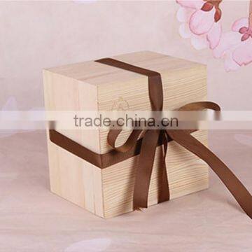 Small gift wooden box