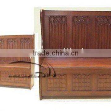 BENCH CURCH WITH BOX