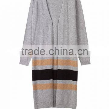 Women Two Colors Custom Knitted Sweaters Design Of Hand Knitting Sweater Fashion Korean Knitwear photo-4