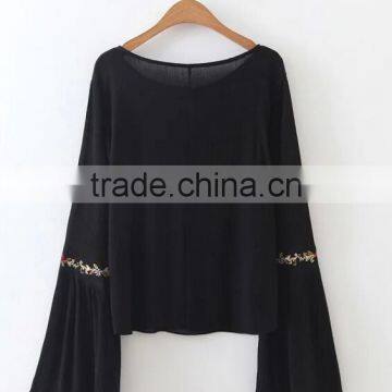 Runwaylover EY2366B Ladies Fashion Flare Sleeve Embroidery Blouse photo-4