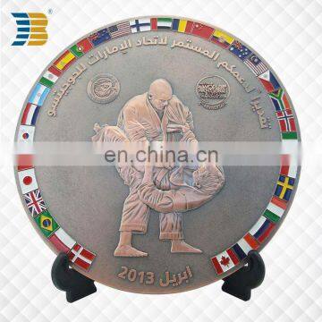 custom metal souvenir plate with embossment for Judo sport