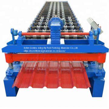 Roll forming machine