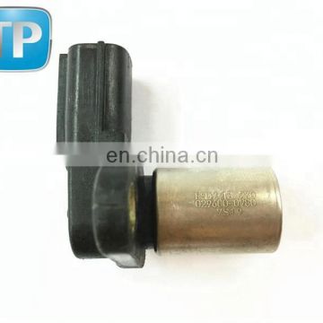 Camshaft Position Sensor OEM FSD7-18-230 029600-0780