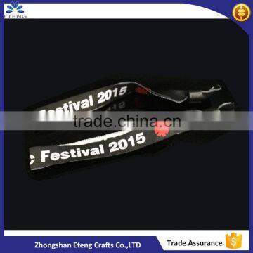 Fashion fabric customized festival woven wristbands with with one-time locker