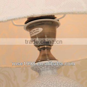 Classic Crackle Finishing Table Lamp photo-5