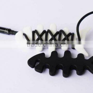 Cute Silicone Headset Wire Winder in Fishbone Shape photo-2