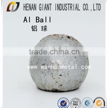 Aluminum briquette with Al > 98.5%