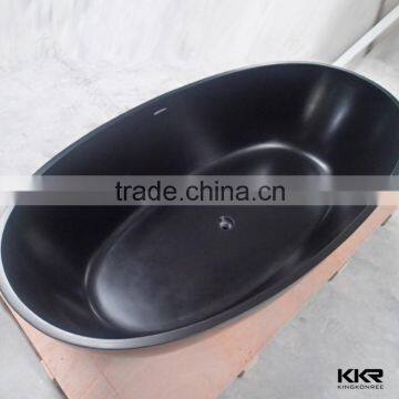 Modern colored free standing oval bathtub