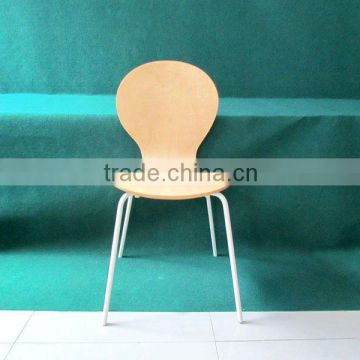 Modern bentwood dining chair