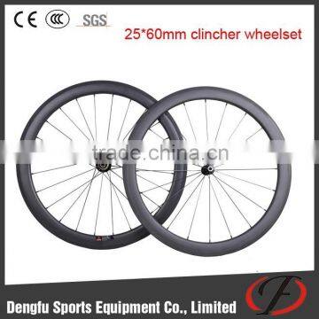 Dengfu new carbon clincher wheelset, 25mm wide carbon rims, China cheap carbon road wheelset