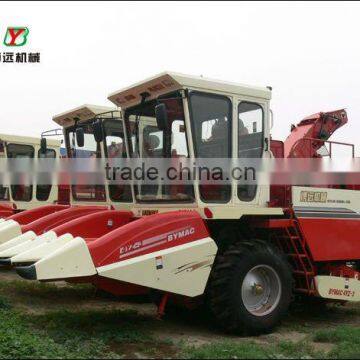 Boyo corn harvester for harvesting corn cobs