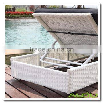 Audu New York Garden Outdoor Rattan Lounger photo-4