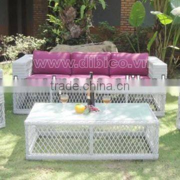 OUTDOOR WICKER SOFA