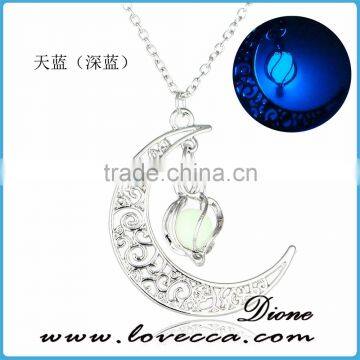 Moon Yellow Green Luminous Pendant Necklace Glow in the Dark Glowing Neckalce photo-5