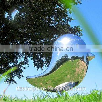 Mirror finish outdoor bird sculpture in stainless steel material