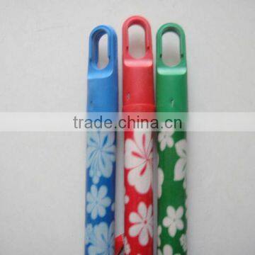 PVC Coated Wooden Stick for Broom Handle With Plastic Hook 120*2.2cm Pvc Coated Wooden Broomstick photo-3