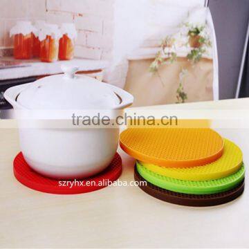 New style hot selling silicone table mat bowl mat for baby