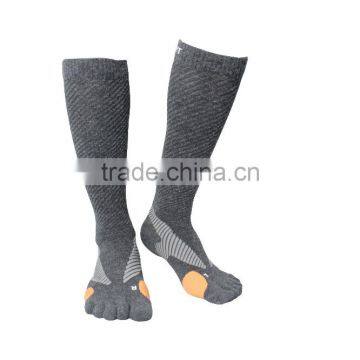 Non-Slip Woolen Knee High Toe Socks photo-4