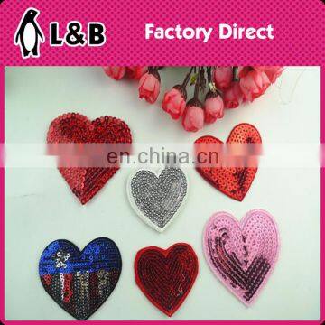 2016 iron on embroidered patches for jeans,heart design custom embroidered arm patches