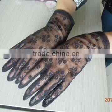 fashionable black lace gloves fr women