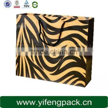 Low Price Popular Glossy Lamination White Colour Elegant Newest Advertising Shopping Paper Bag in Guangdong photo-4
