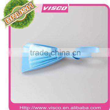 Visco plastic dustpan with brush set