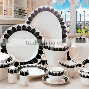 73pcs luxury fine bone china dinner set with royal designs                        
                                                Quality Choice