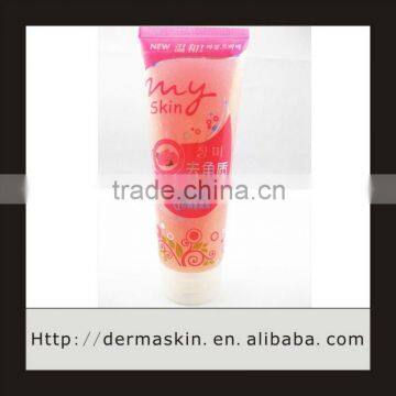 Herbal Rose Moisturizing Nourishing Face Exfoliator 100 ML