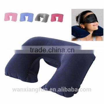 2016 new design pvc customized size inflatable football pillow/trave pillow