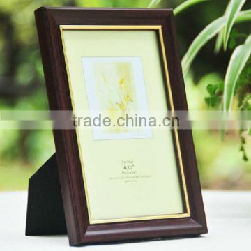 Decorative wood classic photo frame