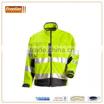 high visibility softshell jacket with stretchable reflective tape, comply with AS/NZS 4602.1:2011 Class D/N