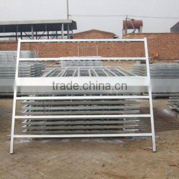 2.1m long by 1.8m high corral panels for cattle, cow